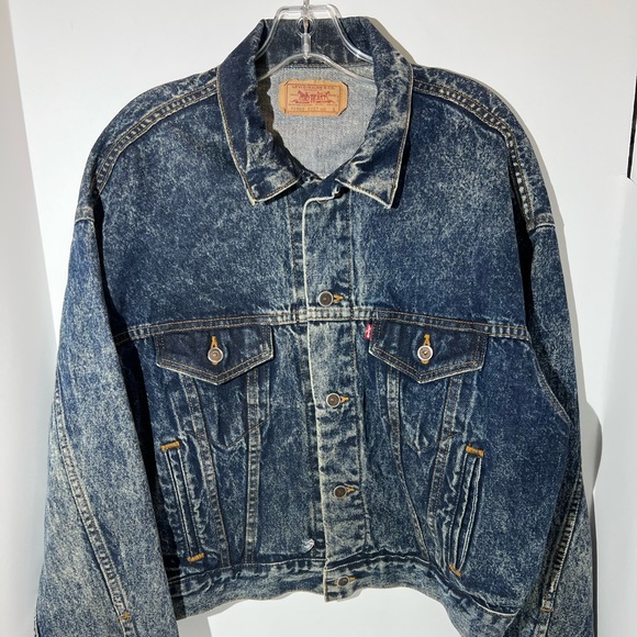 Vintage 80s Levi’s acid Stone wash denim jacket size small
